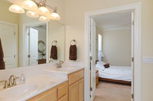 Master Bath2.jpg